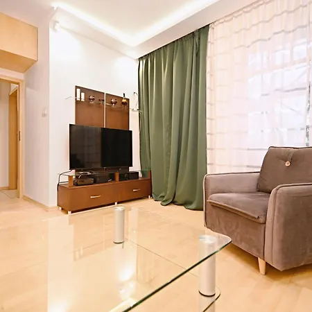 Victus Functional With Parking And Balcony By Renters Apartamento Sopot